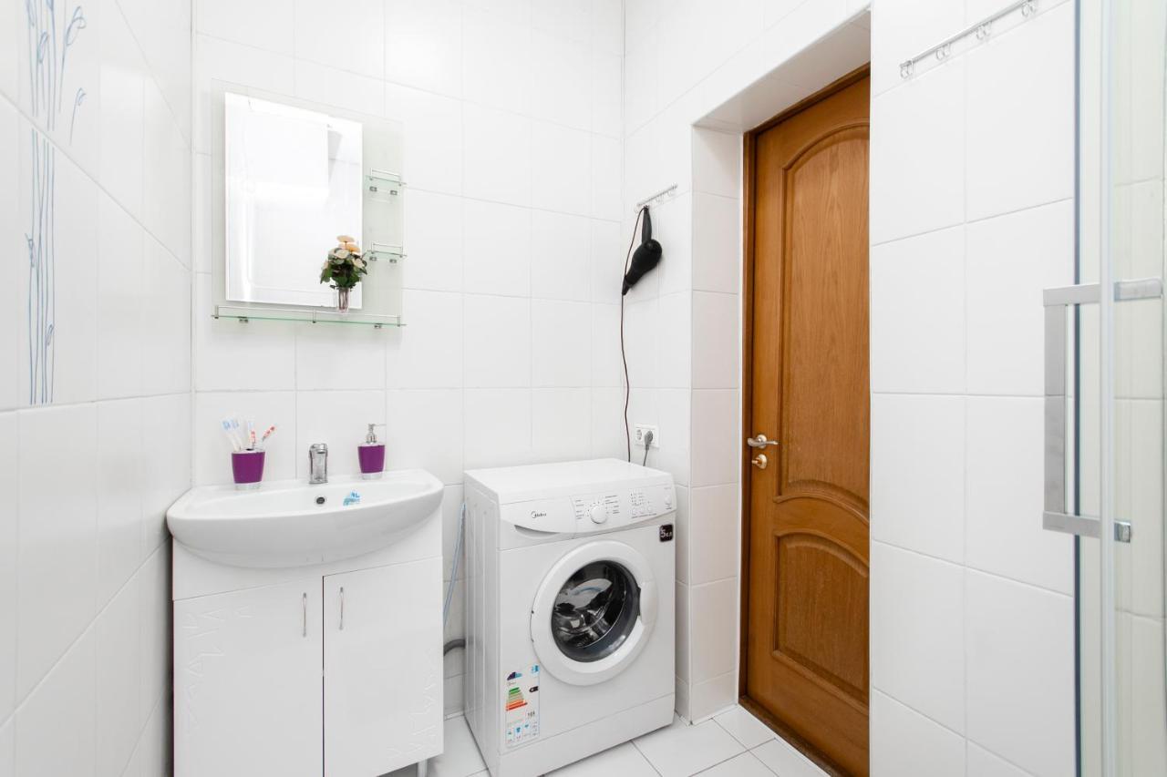 Comfortable Apartment In The Golden Square. Almatı Dış mekan fotoğraf