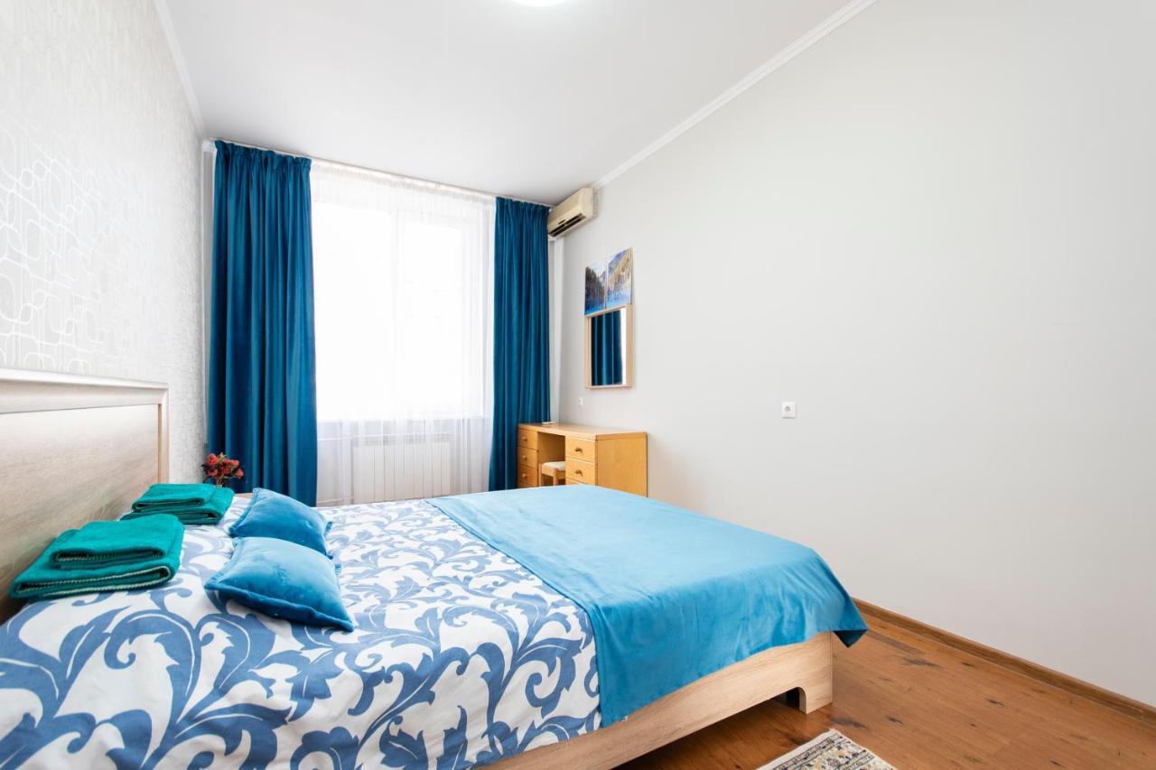 Comfortable Apartment In The Golden Square. Almatı Dış mekan fotoğraf