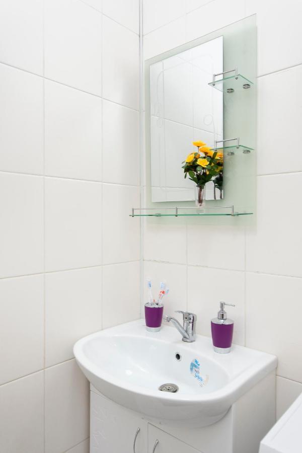Comfortable Apartment In The Golden Square. Almatı Dış mekan fotoğraf